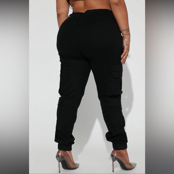 Good Vibes Cargo Jogger - Black - Picture 2 of 4